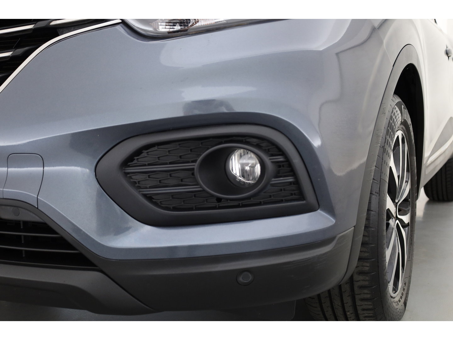 Renault Kadjar 1.3 TCe Equilibre | Cruise Control | Camera | Keyless | Navi | Apple CarPlay | PDC V+A | 17''