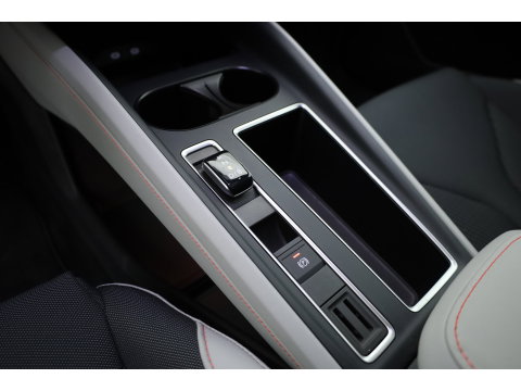 Škoda Enyaq Coupé 85 Sportline | Winter Pack | Pano | HUD | Memory | Adapt. Cruise | 360cam | Canton | Keyless