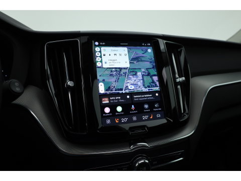 Volvo XC60 2.0 T8 Plug-in hybrid AWD Plus Dark | Rijklaar! | Pano | Pilot Assist | Leder | Camera | Stoel- stuurverw. | H&K | Memory Seats