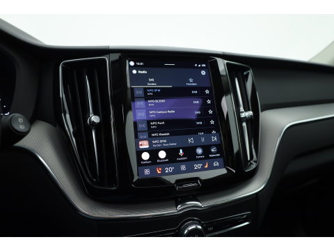 Volvo XC60 2.0 T8 Plug-in hybrid AWD Plus Dark | Rijklaar! | Pano | Pilot Assist | Leder | Camera | Stoel- stuurverw. | H&K | Memory Seats
