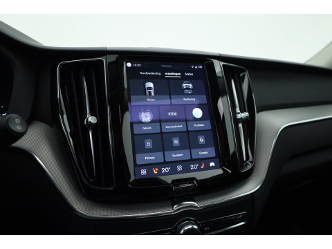 Volvo XC60 2.0 T8 Plug-in hybrid AWD Plus Dark | Rijklaar! | Pano | Pilot Assist | Leder | Camera | Stoel- stuurverw. | H&K | Memory Seats