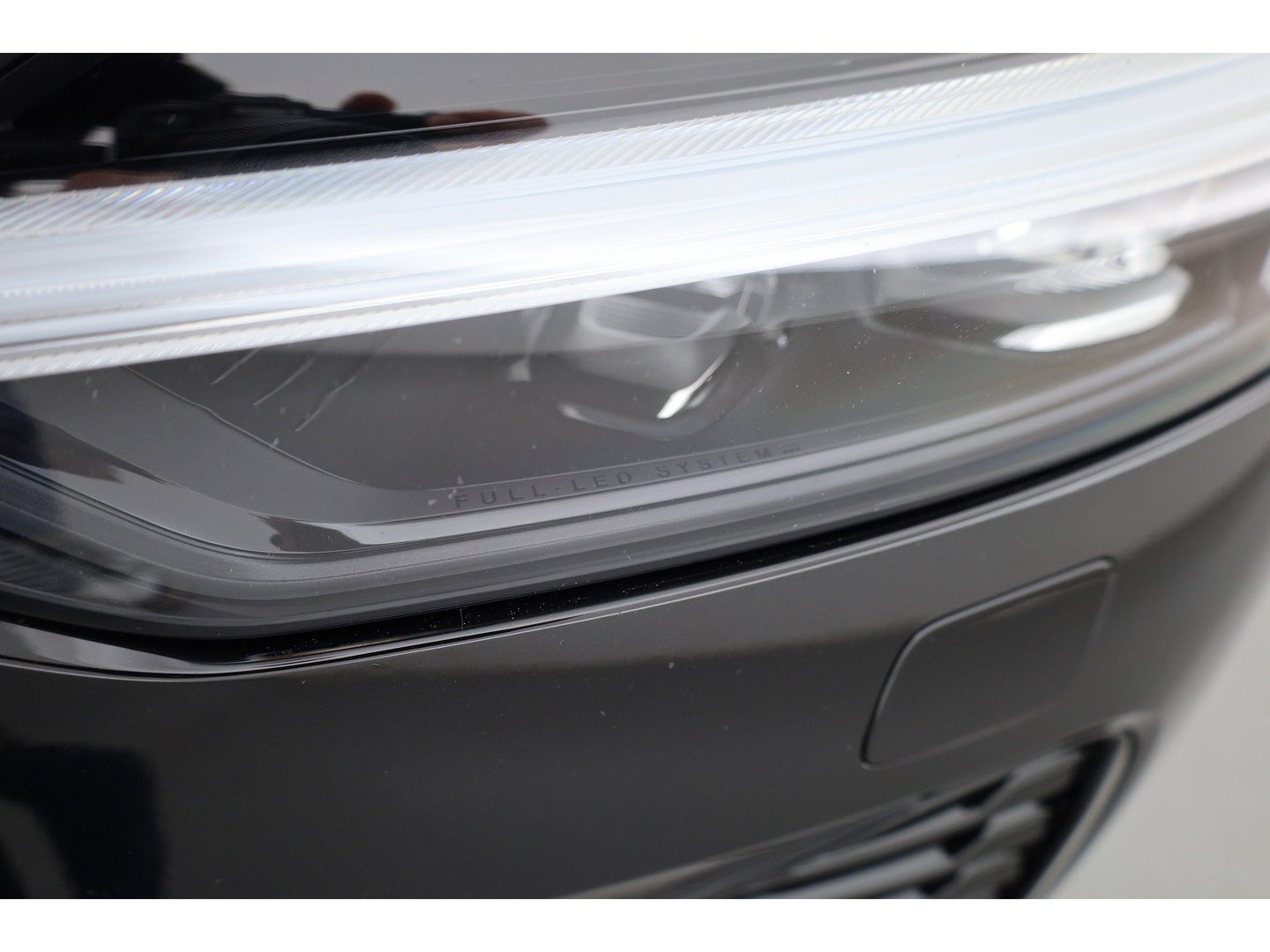 Volvo XC60 2.0 T8 Plug-in hybrid AWD Plus Dark | Rijklaar! | Pano | Pilot Assist | Leder | Camera | Stoel- stuurverw. | H&K | Memory Seats