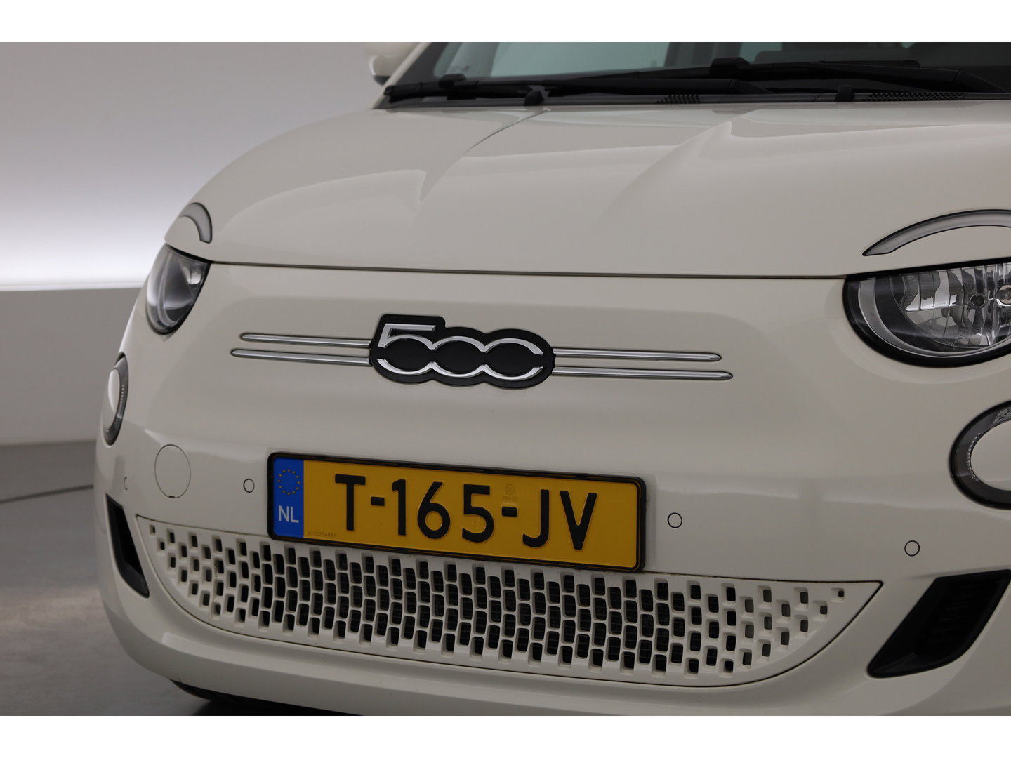 Fiat 500 42 kWh | Rijklaar! | Cruise Contr. | Keyless | Camera | Stoelverw. | Dodehoek | Apple CarPlay | PDC V+A