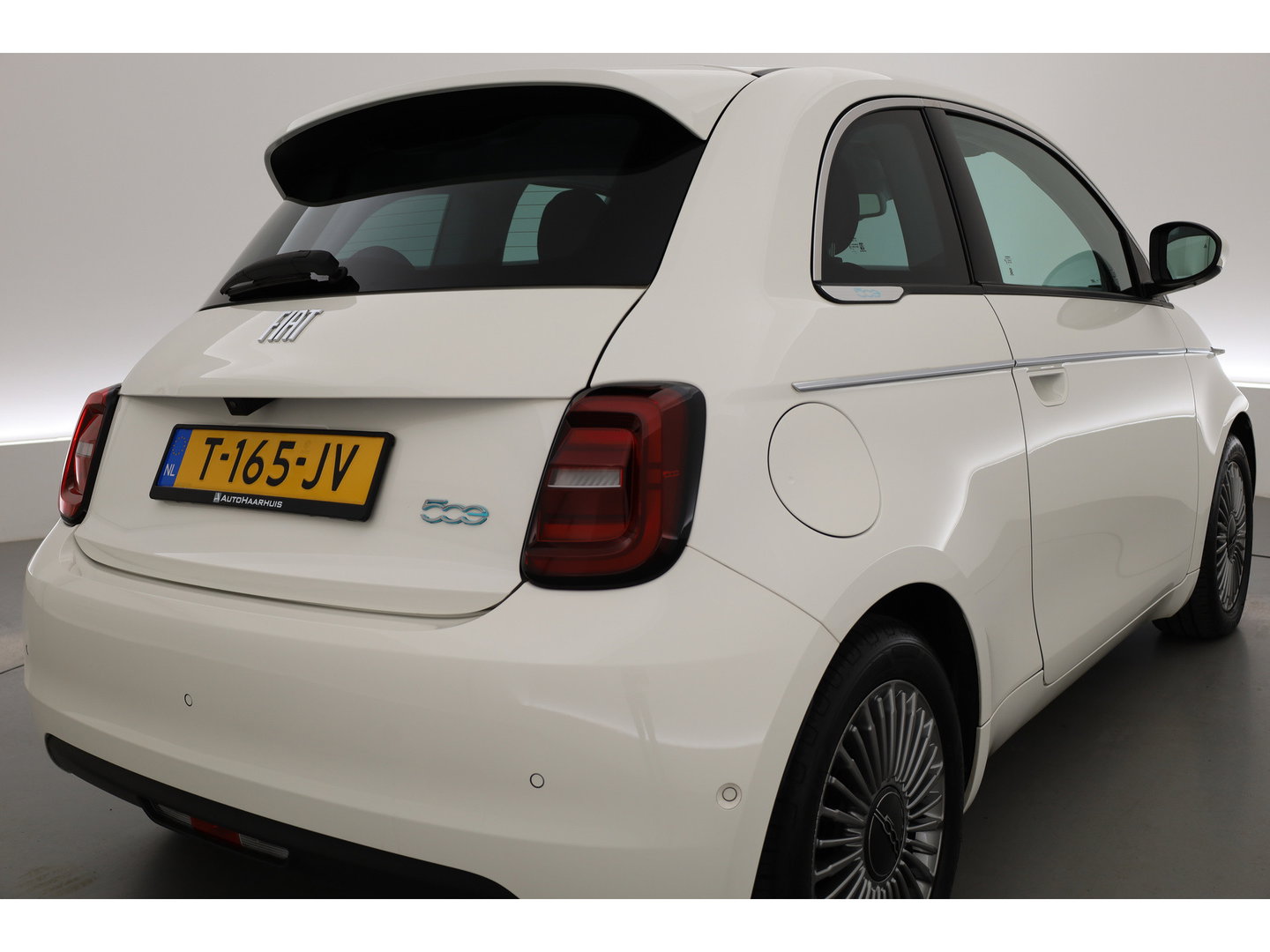 Fiat 500 42 kWh | Rijklaar! | Cruise Contr. | Keyless | Camera | Stoelverw. | Dodehoek | Apple CarPlay | PDC V+A