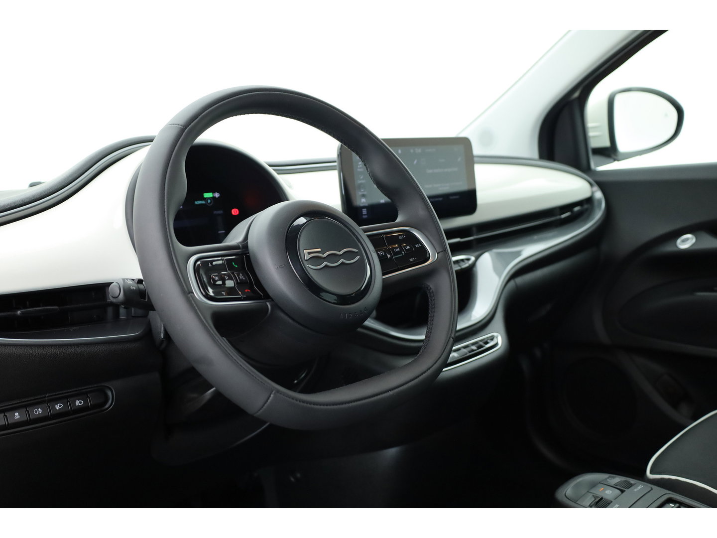 Fiat 500 42 kWh | Rijklaar! | Cruise Contr. | Keyless | Camera | Stoelverw. | Dodehoek | Apple CarPlay | PDC V+A