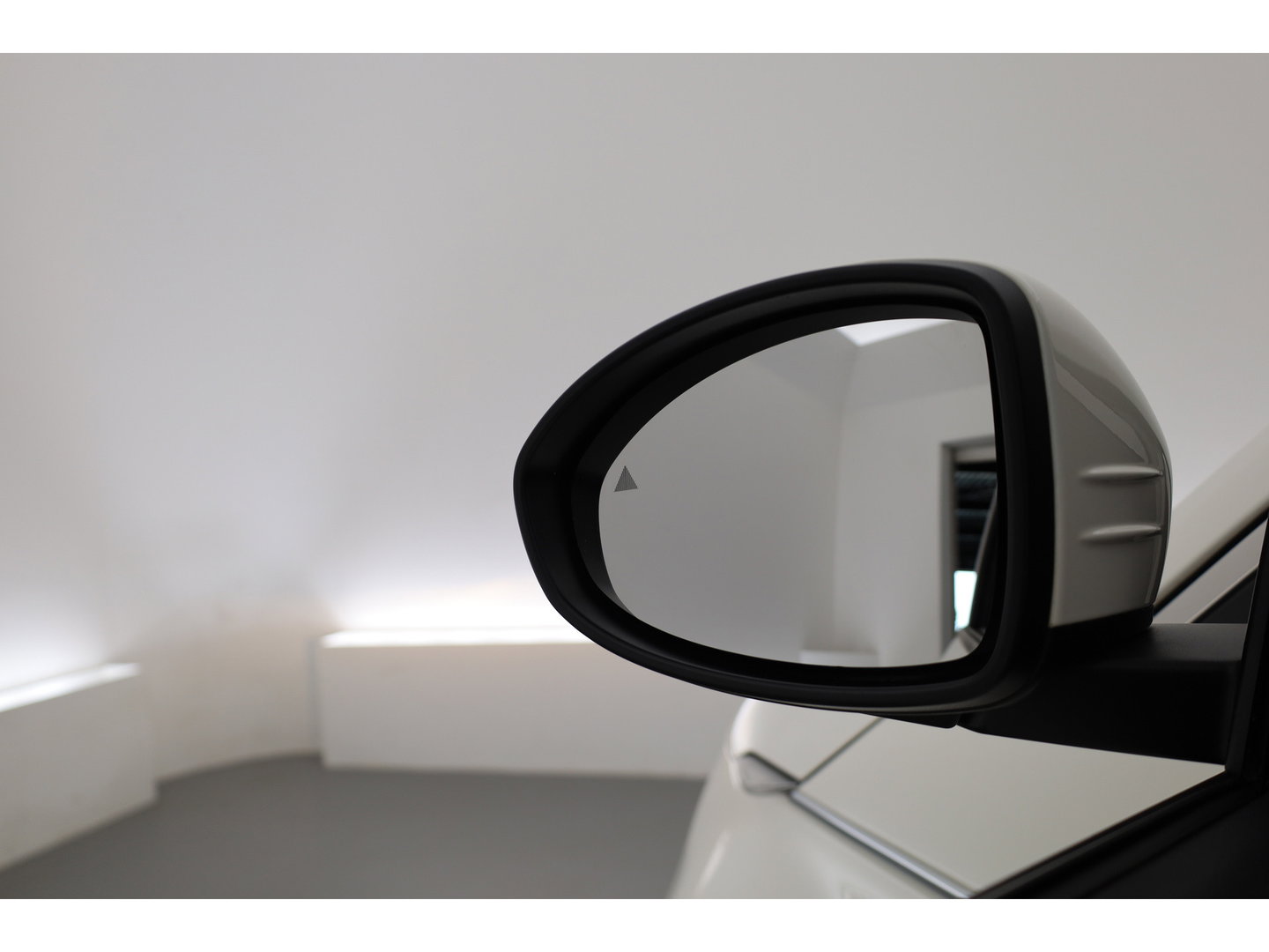 Fiat 500 42 kWh | Rijklaar! | Cruise Contr. | Keyless | Camera | Stoelverw. | Dodehoek | Apple CarPlay | PDC V+A