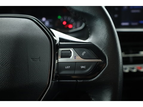 Peugeot 208 1.2 PureTech Active Pack | Rijklaar! | Cruise Control | PDC+A | Apple CarPlay | All Season | Stoelverw. | 16''