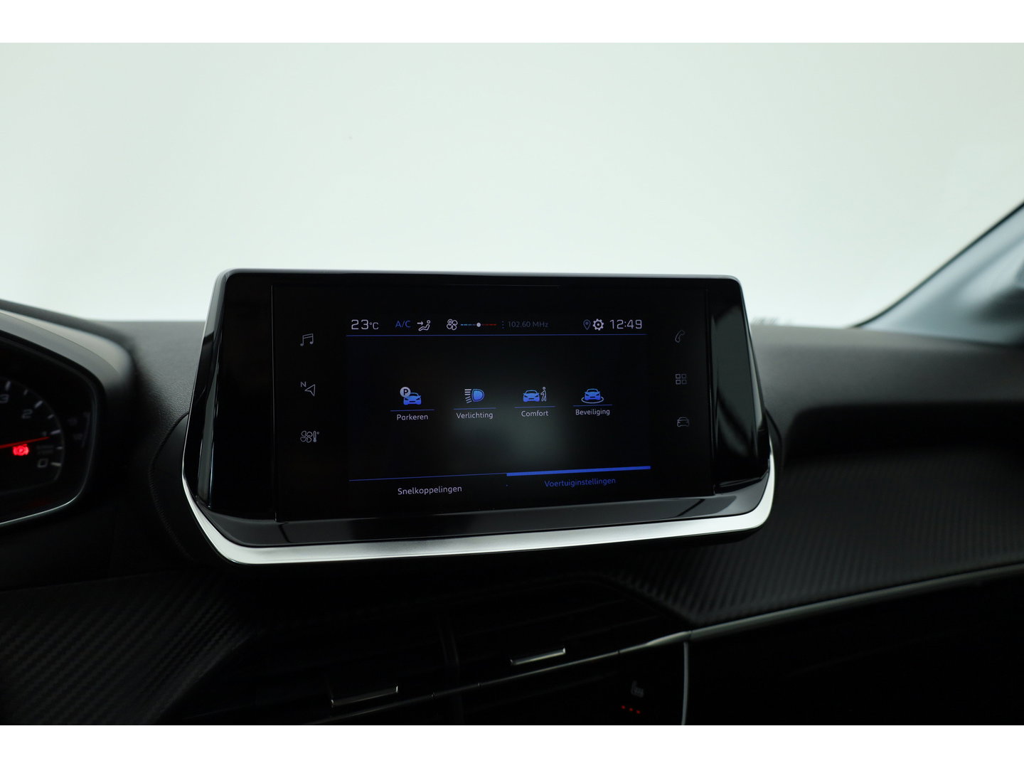 Peugeot 208 1.2 PureTech Active Pack | Rijklaar! | Cruise Control | PDC+A | Apple CarPlay | All Season | Stoelverw. | 16''