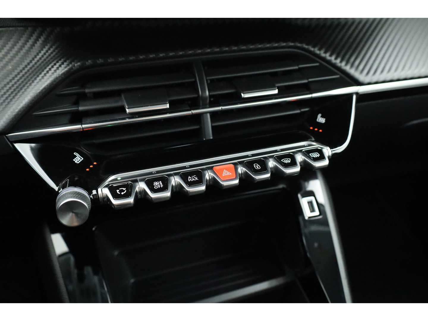 Peugeot 208 1.2 PureTech Active Pack | Rijklaar! | Cruise Control | PDC+A | Apple CarPlay | All Season | Stoelverw. | 16''