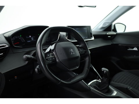 Peugeot 208 1.2 PureTech Active Pack | Rijklaar! | Cruise Control | PDC+A | Apple CarPlay | All Season | Stoelverw. | 16''