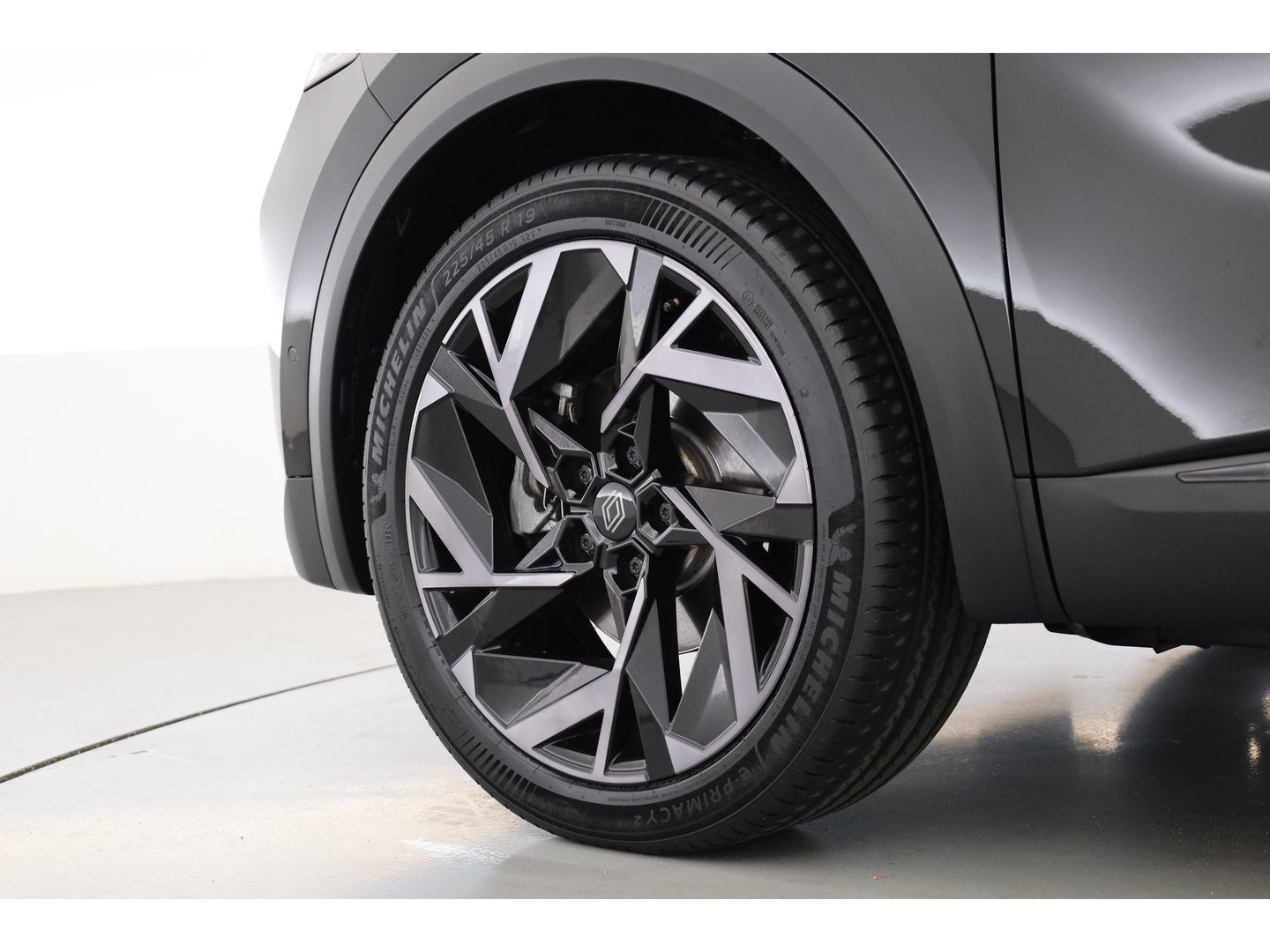 Renault Captur 1.6 E-Tech full hybrid 145 esprit Alpine | Rijklaar! | Adapt. Cruise | Camera | Google Maps | Apple CarPlay | Stuurverw. | Keyless | 19''