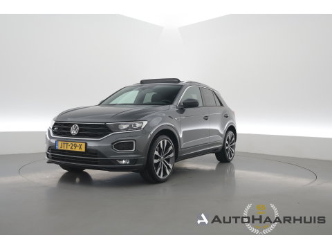 Volkswagen T-Roc 1.5 TSI Sport Business R | Rijklaar! | Pano | Trekhaak | Camera | Adapt. Cruise | Stoelverw. | Apple CarPlay | 19''
