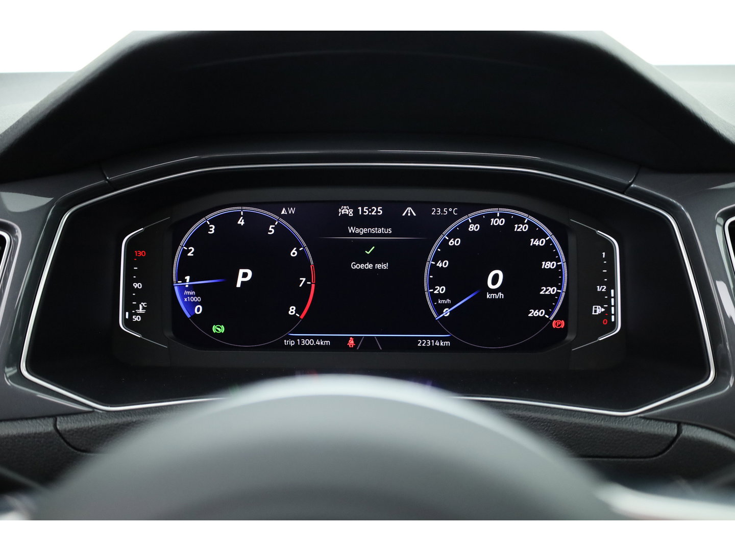 Volkswagen T-Roc 1.5 TSI Sport Business R | Rijklaar! | Pano | Trekhaak | Camera | Adapt. Cruise | Stoelverw. | Apple CarPlay | 19''