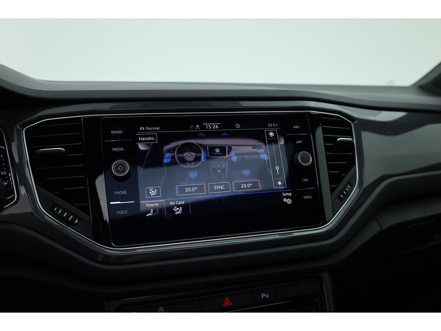 Volkswagen T-Roc 1.5 TSI Sport Business R | Rijklaar! | Pano | Trekhaak | Camera | Adapt. Cruise | Stoelverw. | Apple CarPlay | 19''
