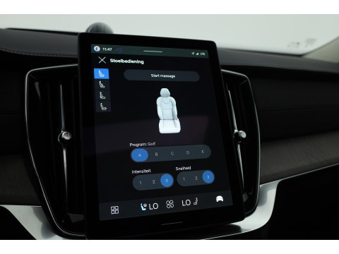 Volvo XC90 2.0 T8 Plug-in hybrid AWD Ultra Dark | Pano | HUD | Luchtvering | 360cam | Stoelventi. | Massage | Elek. Trekhaak | B&W Audio |