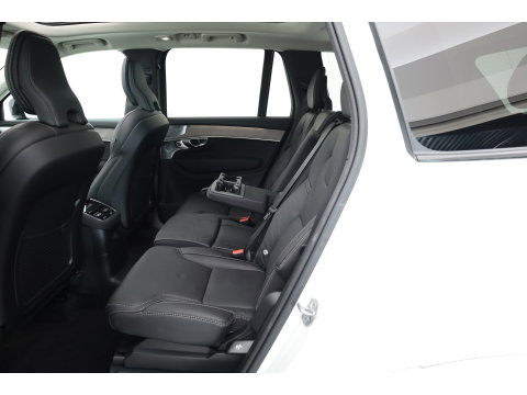 Volvo XC90 2.0 T8 Plug-in hybrid AWD Ultra Dark | Pano | HUD | Luchtvering | 360cam | Stoelventi. | Massage | Elek. Trekhaak | B&W Audio |