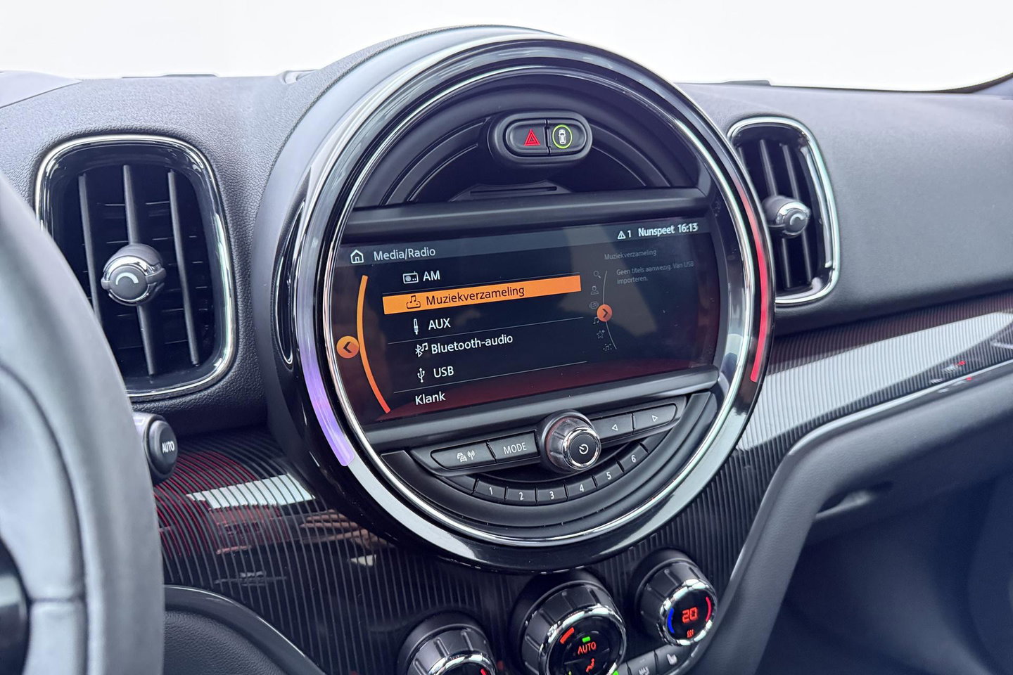 MINI Countryman 2.0 John Cooper Works ALL4 Chili | Harman/Kardon | Panoramadak | Head-Up | Camera | Comfort Access | Stoelverwarming | ACC