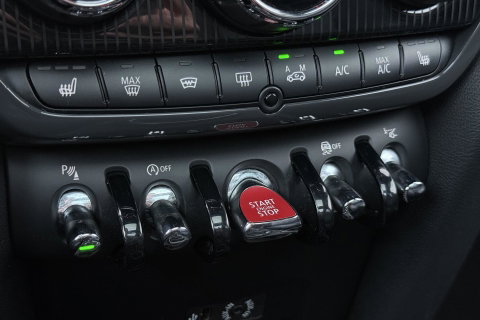 MINI Countryman 2.0 John Cooper Works ALL4 Chili | Harman/Kardon | Panoramadak | Head-Up | Camera | Comfort Access | Stoelverwarming | ACC