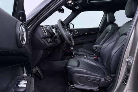 MINI Countryman 2.0 John Cooper Works ALL4 Chili | Harman/Kardon | Panoramadak | Head-Up | Camera | Comfort Access | Stoelverwarming | ACC