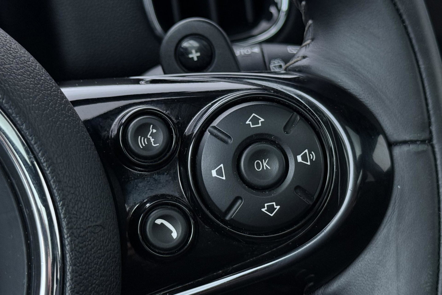 MINI Countryman 2.0 John Cooper Works ALL4 Chili | Harman/Kardon | Panoramadak | Head-Up | Camera | Comfort Access | Stoelverwarming | ACC