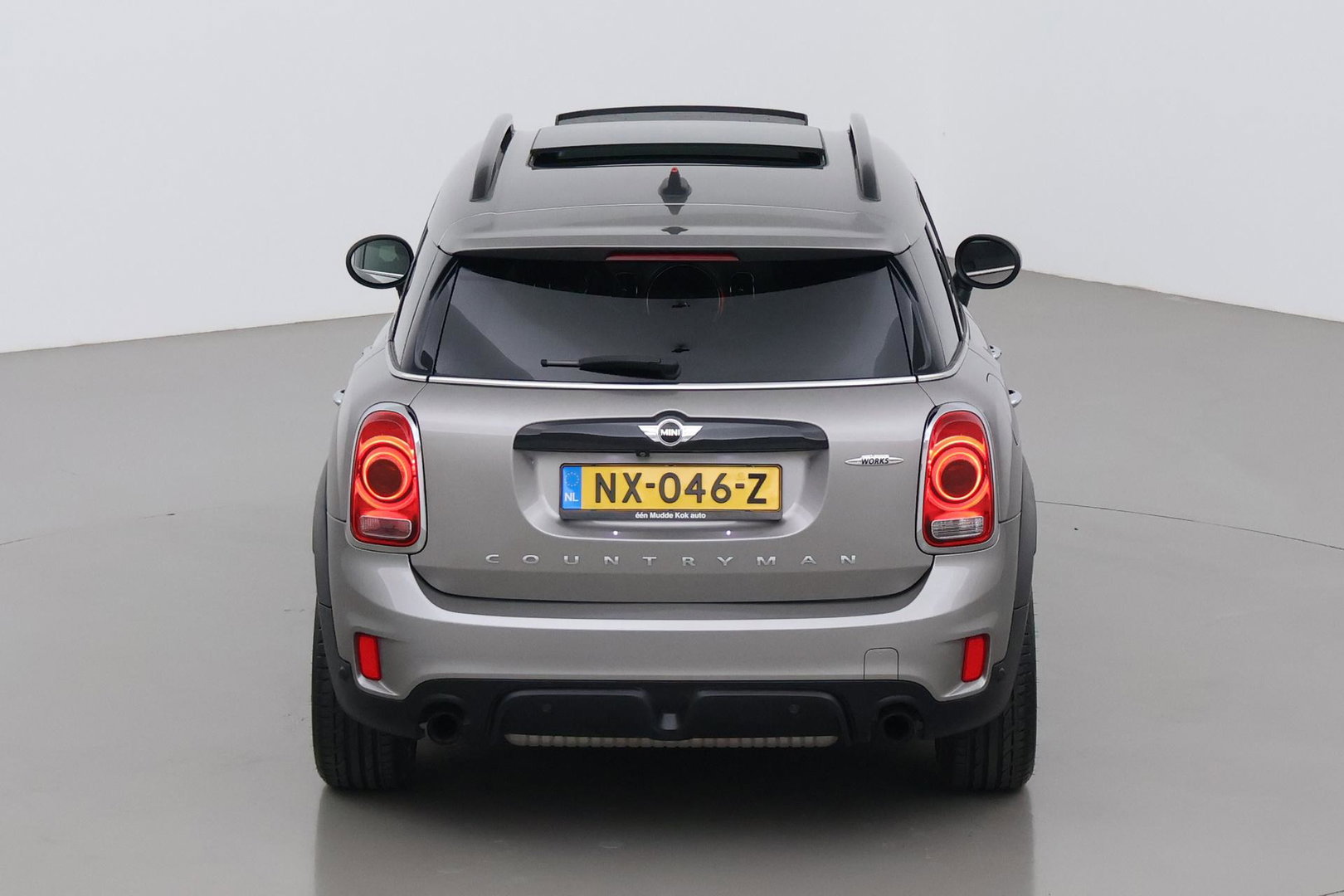 MINI Countryman 2.0 John Cooper Works ALL4 Chili | Harman/Kardon | Panoramadak | Head-Up | Camera | Comfort Access | Stoelverwarming | ACC