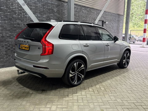 Volvo XC90 T8 Ultra Dark | Bowers&Wilkins | Luchtvering | Panoramadak | 360° Camera | Massage | Head-Up | Trekhaak | 22 inch | ACC