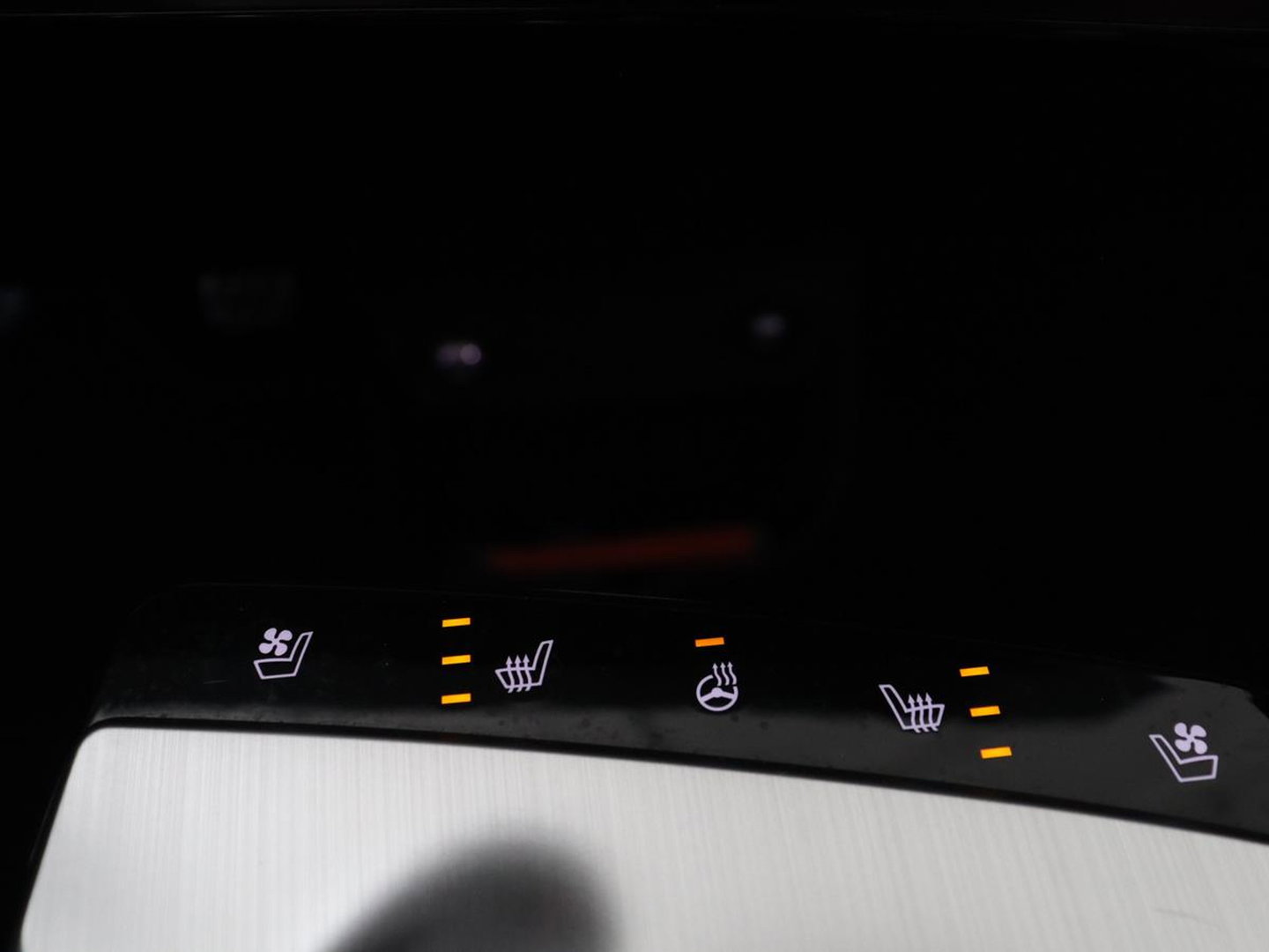Kia EV6 GT-Line 77.4 kWh | SOH 95% | Trekhaak | Panoramadak | Head up | Adaptive cruise | 360 camera | Stoelventilatie | Stuur/stoel verwarming | Memory | Meridian Sound | Carplay |