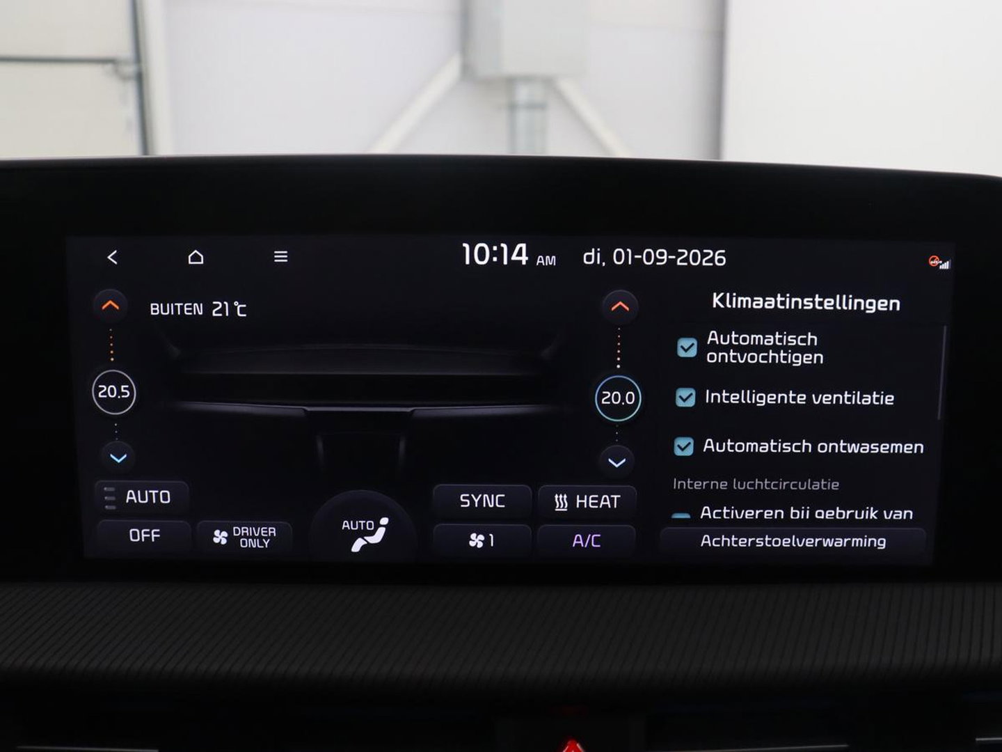 Kia EV6 GT-Line 77.4 kWh | SOH 95% | Trekhaak | Panoramadak | Head up | Adaptive cruise | 360 camera | Stoelventilatie | Stuur/stoel verwarming | Memory | Meridian Sound | Carplay |