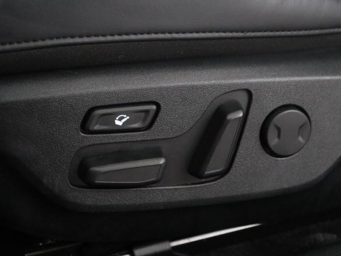 Kia EV6 GT-Line 77.4 kWh | SOH 95% | Trekhaak | Panoramadak | Head up | Adaptive cruise | 360 camera | Stoelventilatie | Stuur/stoel verwarming | Memory | Meridian Sound | Carplay |