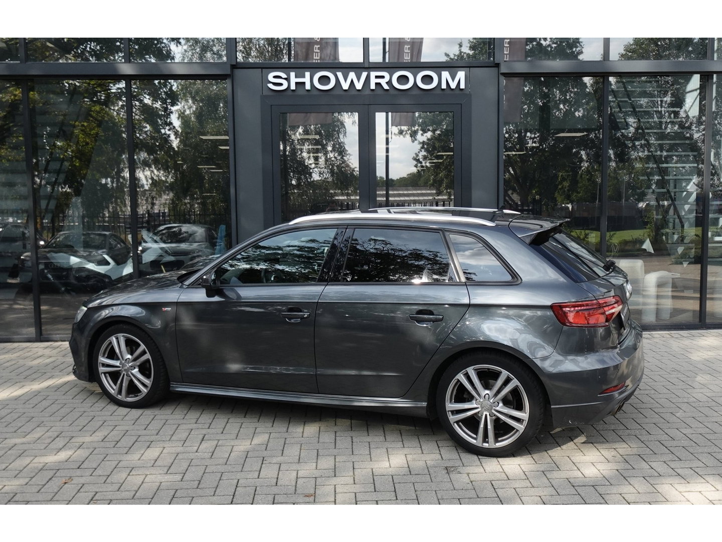 Audi A3 Sportback 35 TFSI CoD Pro S- Line B&O CAM CRUISE