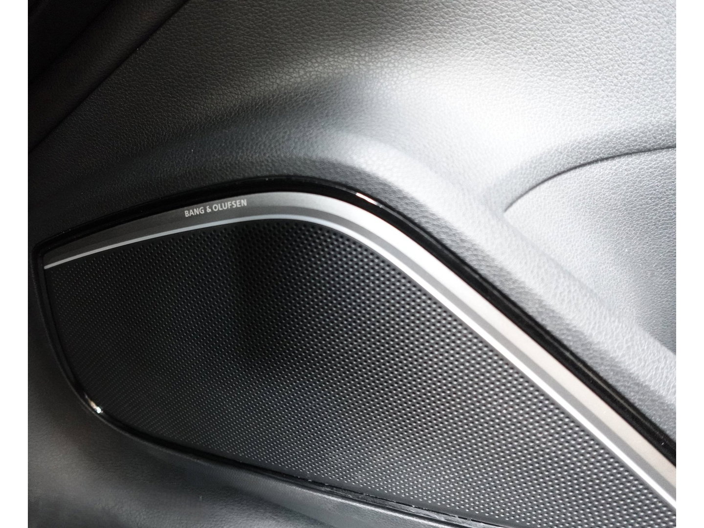 Audi A3 Sportback 35 TFSI CoD Pro S- Line B&O CAM CRUISE