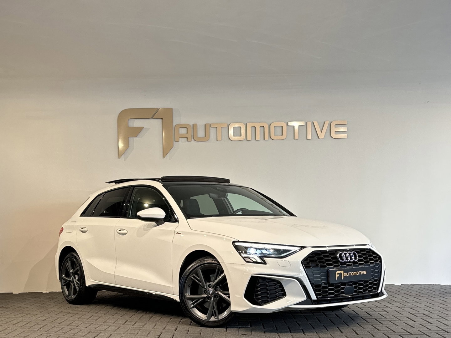 Audi A3 Sportback 40 TFSI e S Line Pano|Alcantara|Memory|Camera|ACC