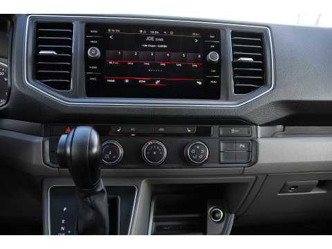 MAN TGE 3.180 35 2.0 L3H3 DC PB Edition Camera, Cruise, Carplay, LED, Automaat, Stoelverwarming, Leder, Trekhaak, Sensoren, Uniek!