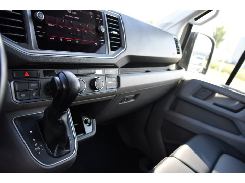 MAN TGE 3.180 35 2.0 L3H3 DC PB Edition Camera, Cruise, Carplay, LED, Automaat, Stoelverwarming, Leder, Trekhaak, Sensoren, Uniek!