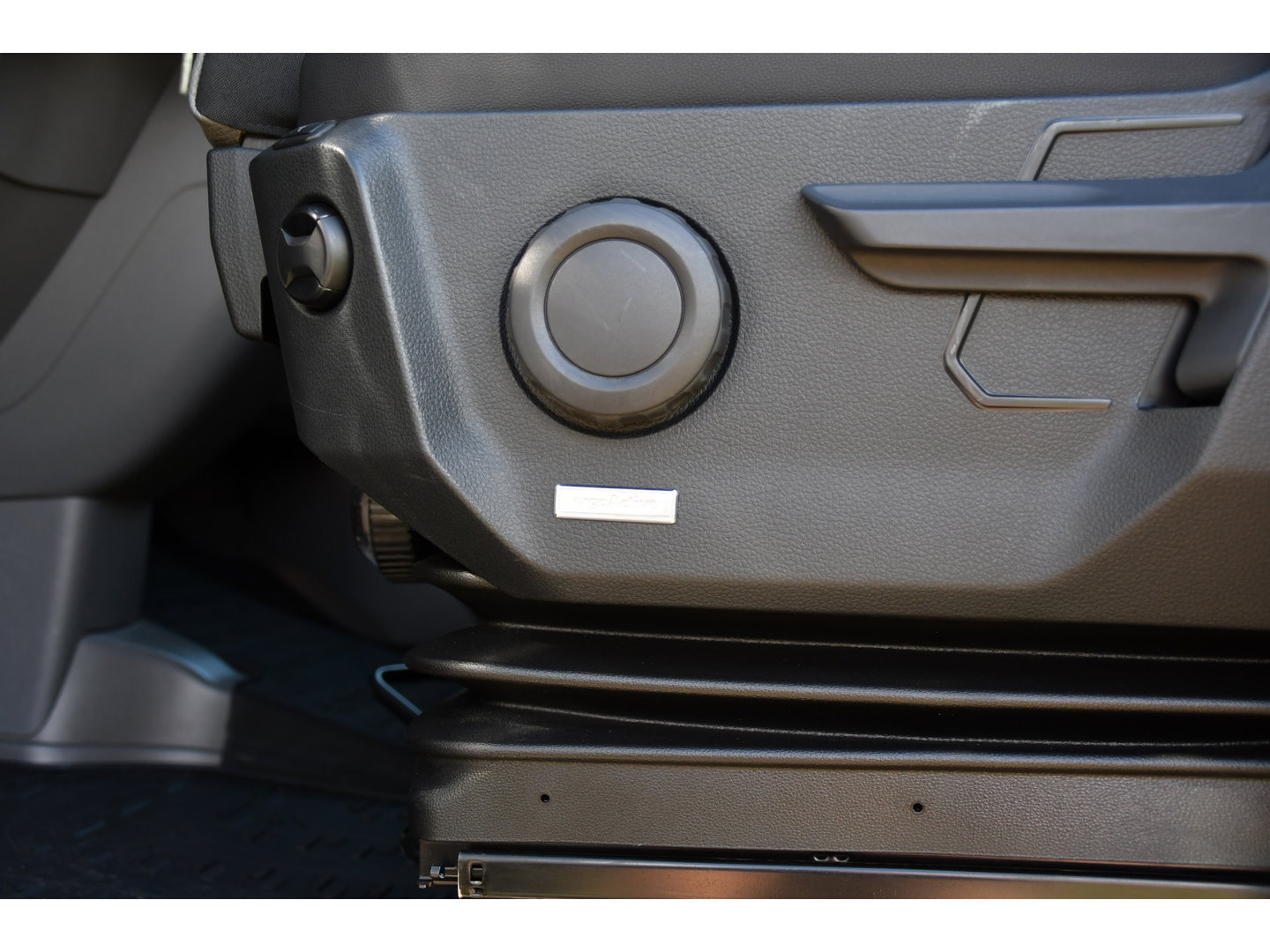 MAN TGE 3.180 35 2.0 L3H3 DC PB Edition Camera, Cruise, Carplay, LED, Automaat, Stoelverwarming, Leder, Trekhaak, Sensoren, Uniek!