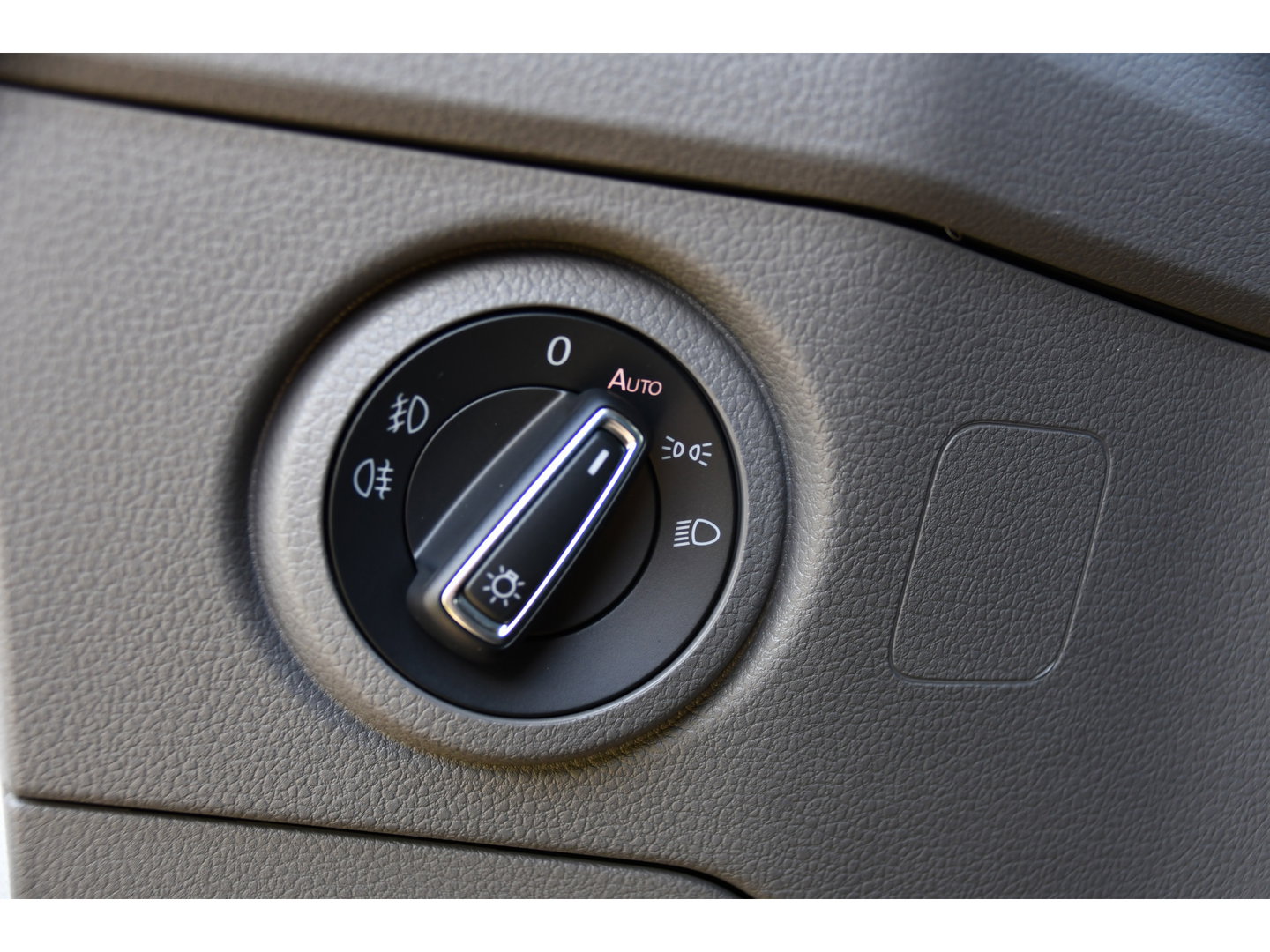 MAN TGE 3.180 35 2.0 L3H3 DC PB Edition Camera, Cruise, Carplay, LED, Automaat, Stoelverwarming, Leder, Trekhaak, Sensoren, Uniek!