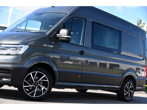 MAN TGE 3.180 35 2.0 L3H3 DC PB Edition Camera, Cruise, Carplay, LED, Automaat, Stoelverwarming, Leder, Trekhaak, Sensoren, Uniek!