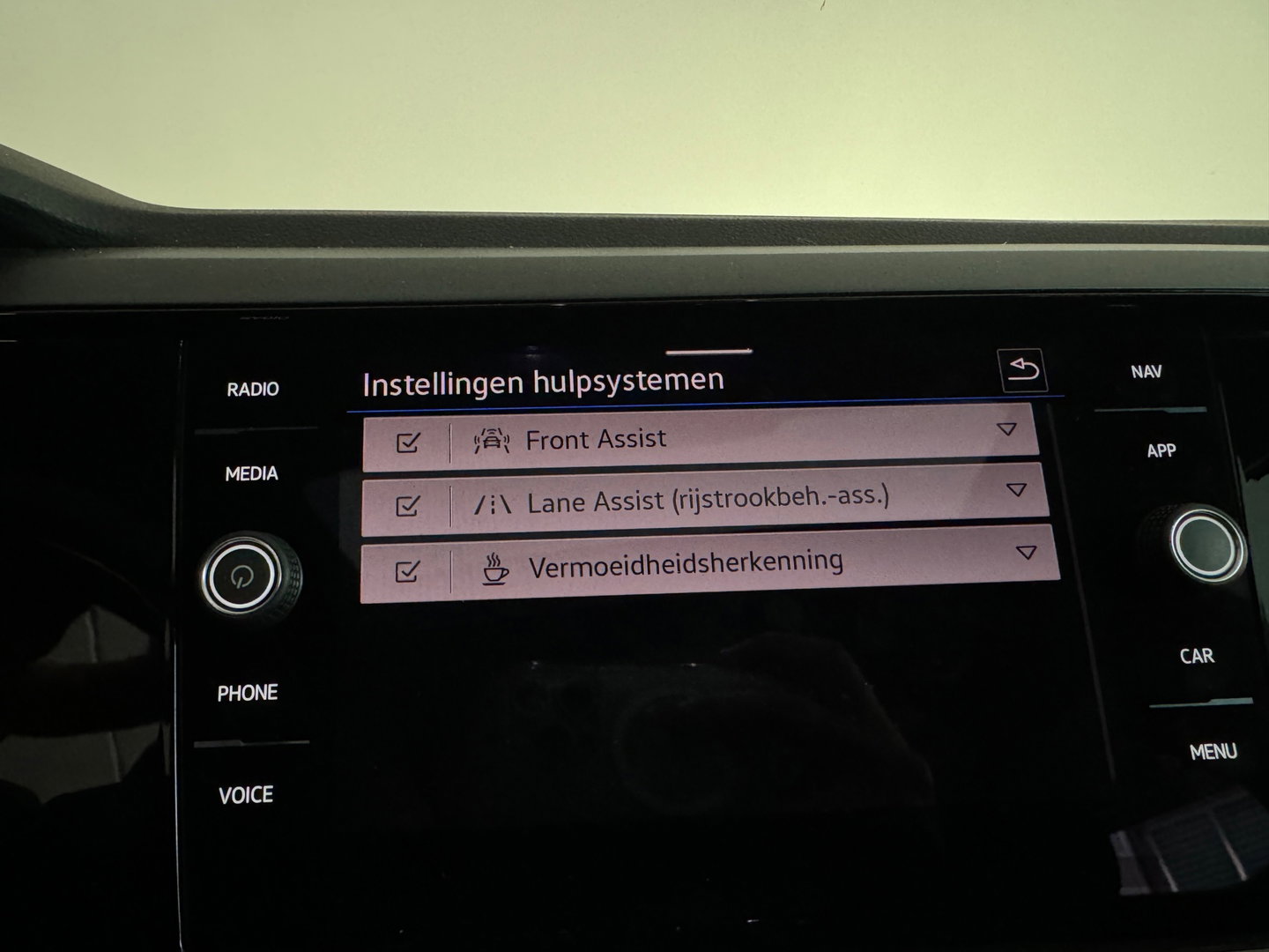 Volkswagen Polo 1.0 TSI R-Line Pano|Stoelverwarming|Lane Assist|Alcantara|IQ