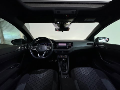 Volkswagen Polo 1.0 TSI R-Line Pano|Stoelverwarming|Lane Assist|Alcantara|IQ