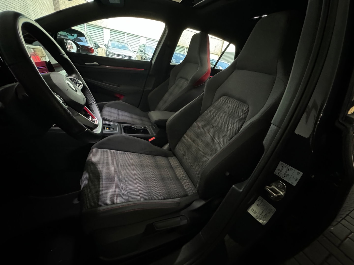 Volkswagen Golf 2.0 TSI GTI Pano|HuD|H/K|Keyless|Blindspot|ACC|Lane