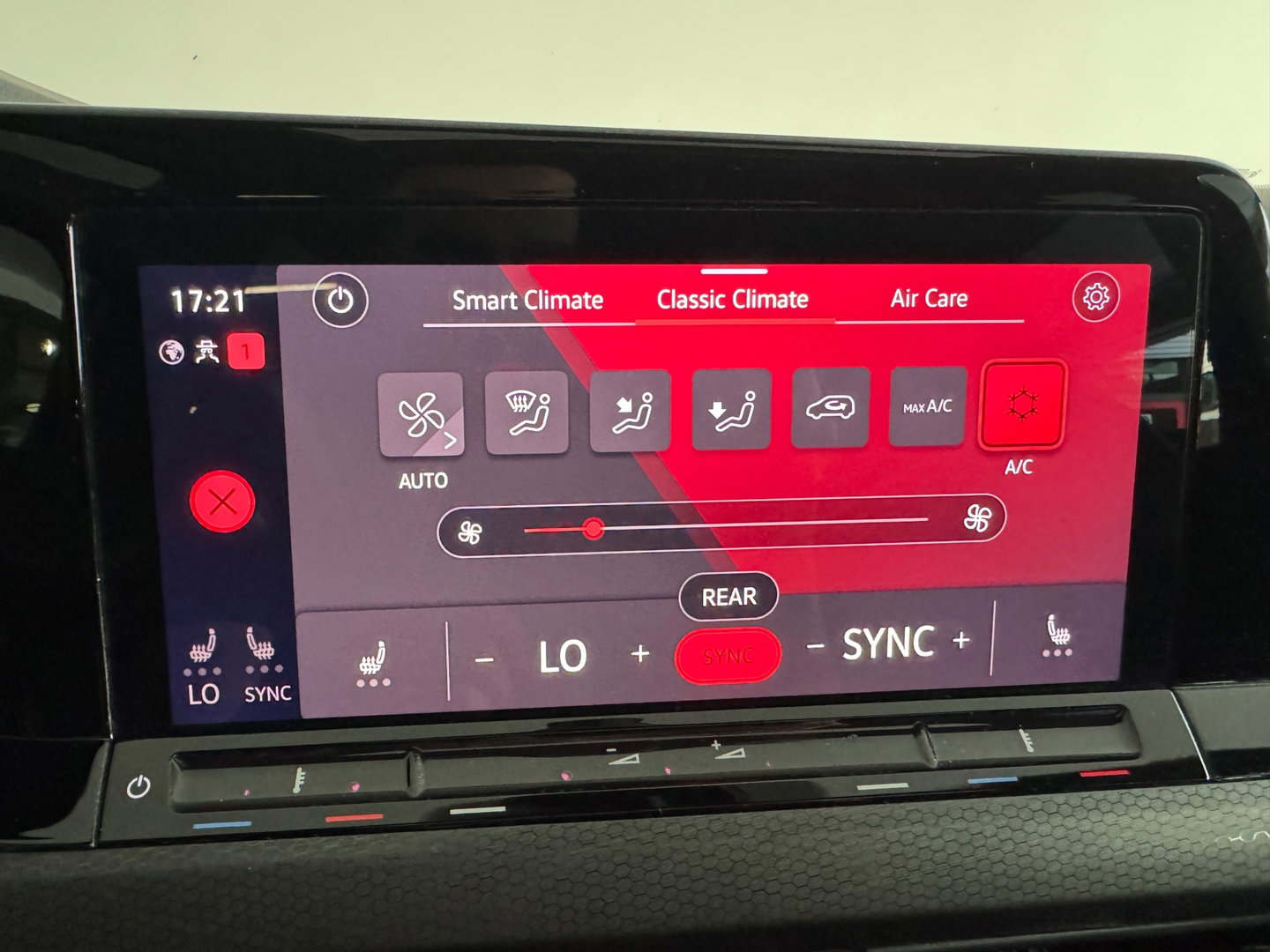 Volkswagen Golf 2.0 TSI GTI Pano|HuD|H/K|Keyless|Blindspot|ACC|Lane