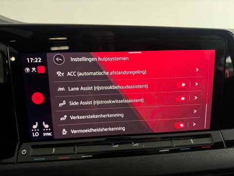 Volkswagen Golf 2.0 TSI GTI Pano|HuD|H/K|Keyless|Blindspot|ACC|Lane