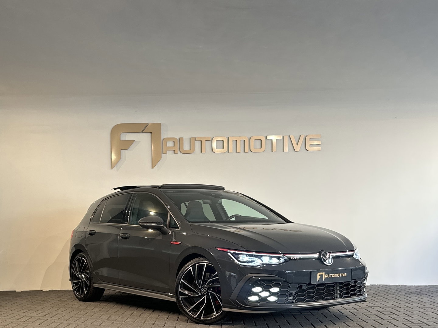 Volkswagen Golf 2.0 TSI GTI Pano|HuD|H/K|Keyless|Blindspot|ACC|Lane