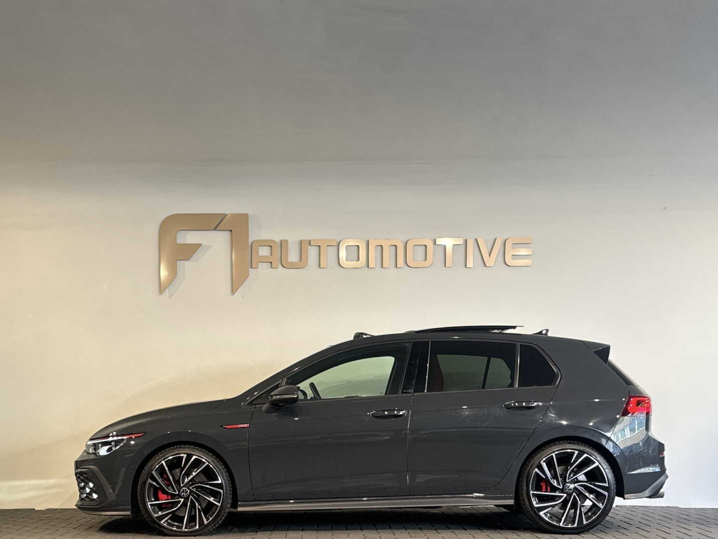 Volkswagen Golf 2.0 TSI GTI Pano|HuD|H/K|Keyless|Blindspot|ACC|Lane