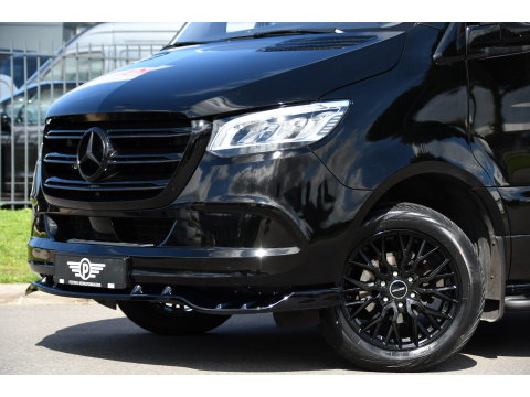 Mercedes-Benz Sprinter 317 1.9 CDI L2H2 RWD Black Edition Camera, Cruise, Carplay, LED, Automaat, Mbux, 170pk, Trekhaak, Uniek!