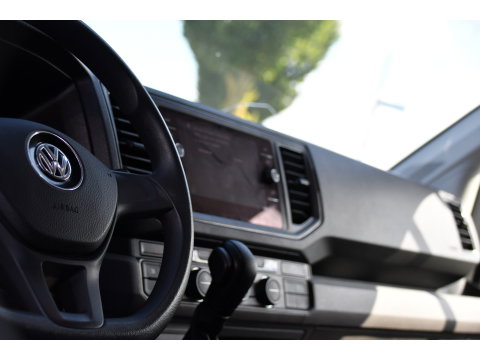Volkswagen Crafter 35 2.0 TDI L3H2 PB Edition Camera, Cruise, Carplay, LED, Stoelverwarming, Clima, Multimedia, 177pk, Automaat, Uniek!