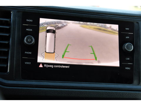 Volkswagen Crafter 35 2.0 TDI L3H2 PB Edition Camera, Cruise, Carplay, LED, Stoelverwarming, Clima, Multimedia, 177pk, Automaat, Uniek!