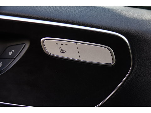 Mercedes-Benz Vito 114 CDI L2 PB Edition Camera, Cruise, Carplay, Multimedia, Automaat, Trekhaak, 136pk, Sensoren, Uniek!