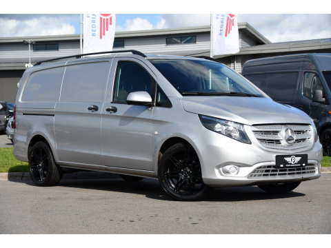 Mercedes-Benz Vito 114 CDI L2 PB Edition Camera, Cruise, Carplay, Multimedia, Automaat, Trekhaak, 136pk, Sensoren, Uniek!