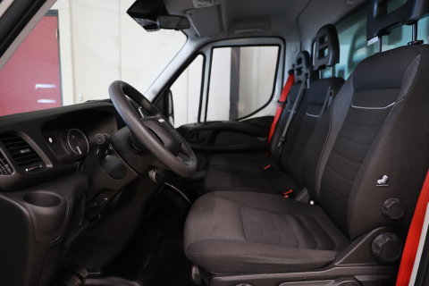 Iveco Daily 35C16 3.0 BAKWAGEN MEUBELBAK MET LAADKLEP ZIJDEUR